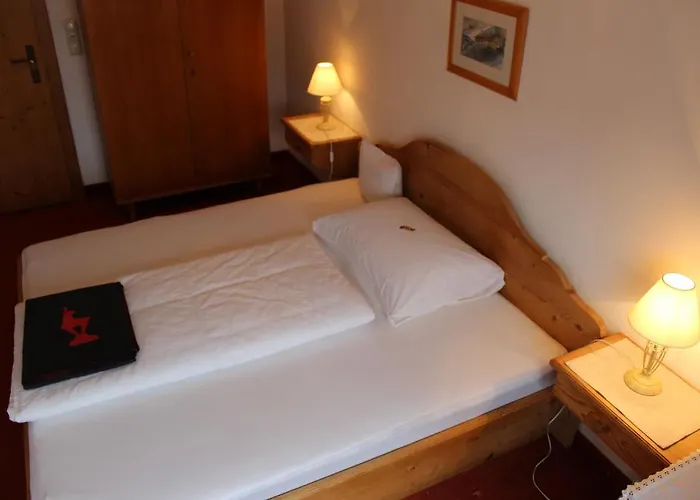 Feiersinger * Κίτσμπουελ